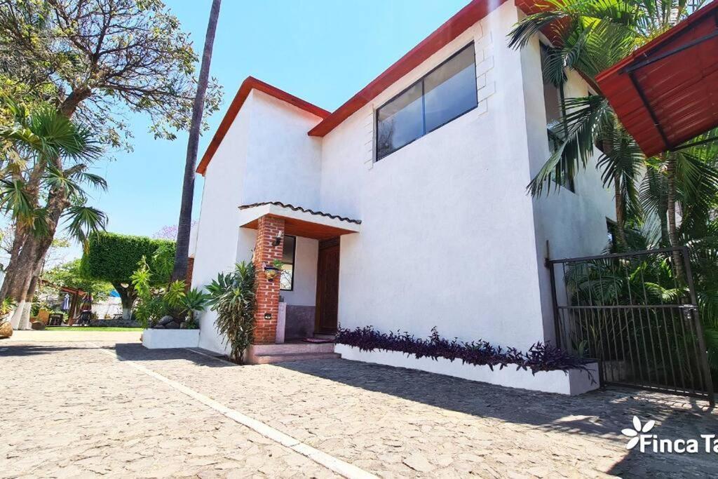 Finca Taino. Hermosa Casa Con Alberca 히우테펙 외부 사진